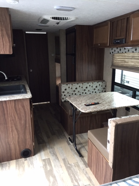 Light Weight Travel Trailer Rentals in Pennsylvania | Request A Quote!